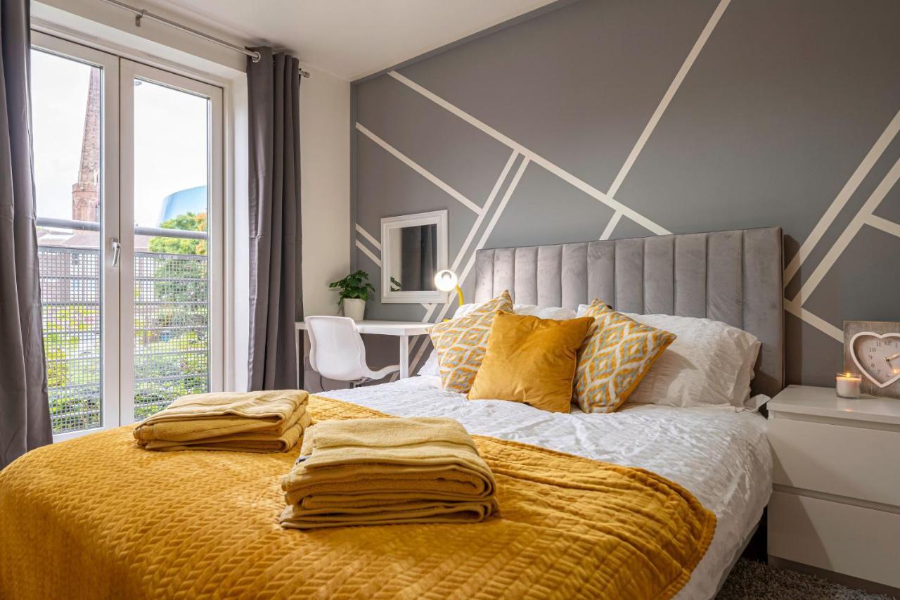 Riley House Spacious City Apartment كوفنتري المظهر الخارجي الصورة