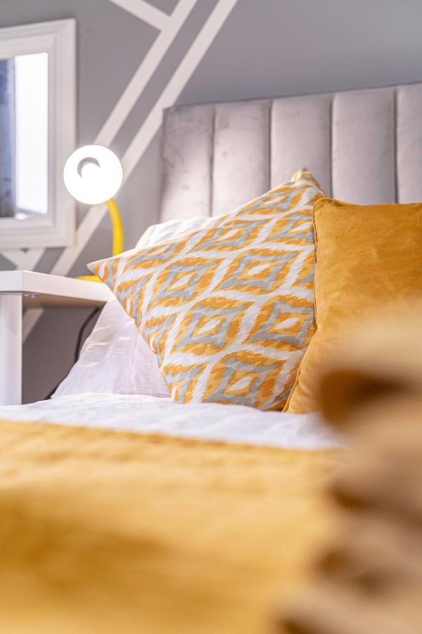 Riley House Spacious City Apartment كوفنتري المظهر الخارجي الصورة